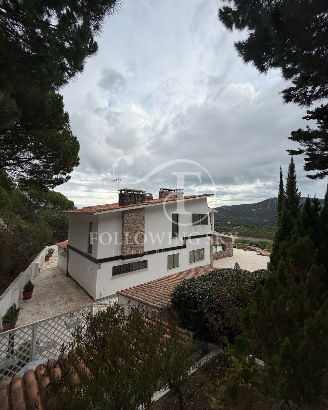 The Mountain Retreat property image