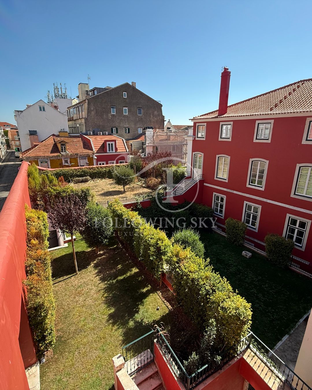Estoril villa interior